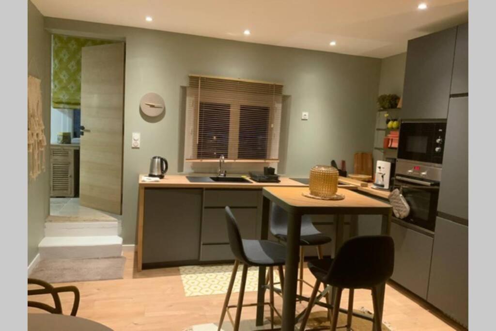 Gite Dans Les Pins Avec Piscine Villa Mazan Esterno foto