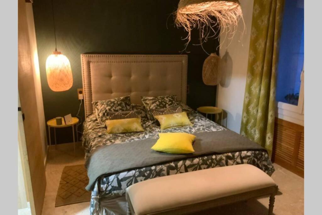 Gite Dans Les Pins Avec Piscine Villa Mazan Esterno foto