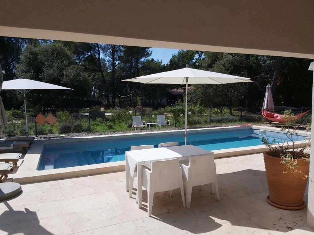 Gite Dans Les Pins Avec Piscine Villa Mazan Esterno foto