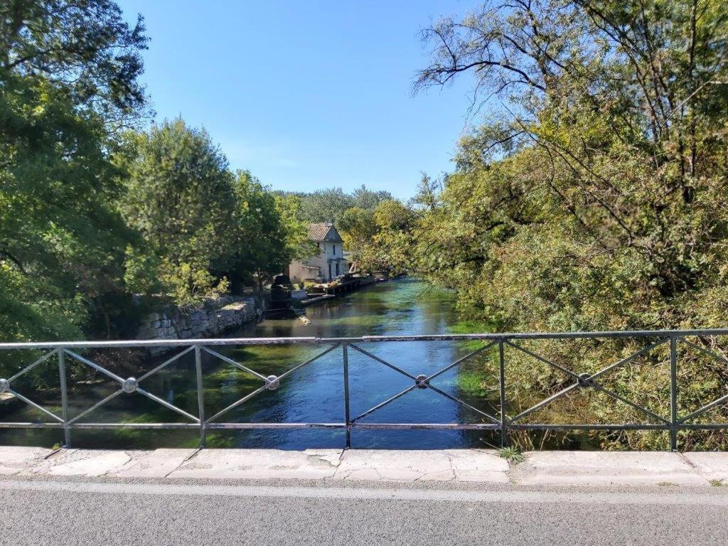 Gite Dans Les Pins Avec Piscine Villa Mazan Esterno foto